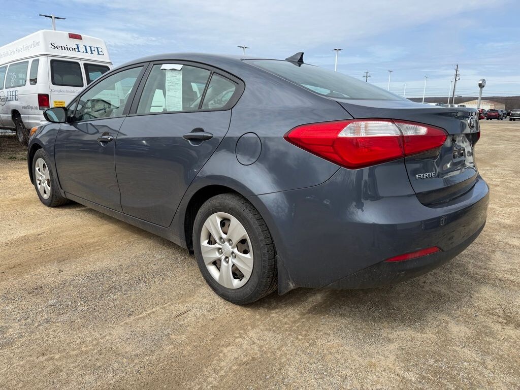 Used 2015 Kia Forte LX Sedan