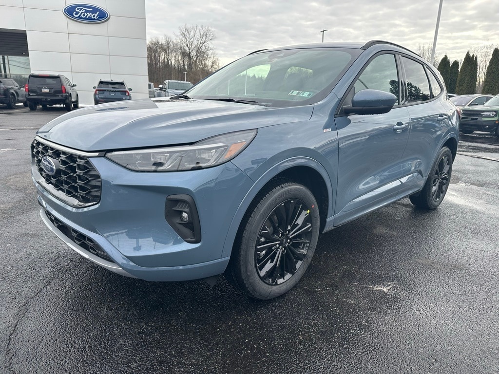 2026 Ford Escape ST-Line Elite's photo