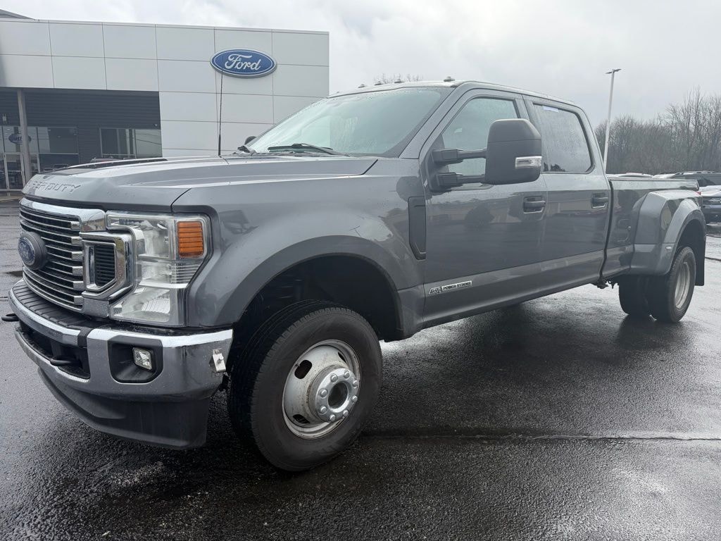 Used 2022 Ford F-350 XLT Truck Crew Cab
