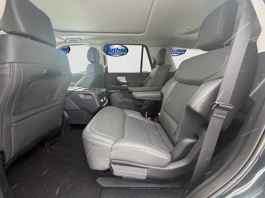 2026 Ford Expedition Active - Photo 19