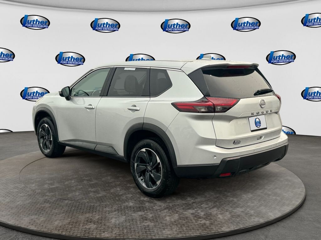 Used 2025 Nissan Rogue SV SUV