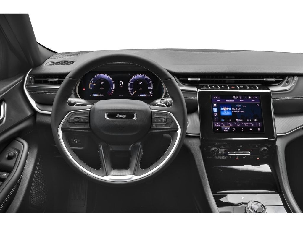 Used 2025 Jeep Grand Cherokee Altitude SUV