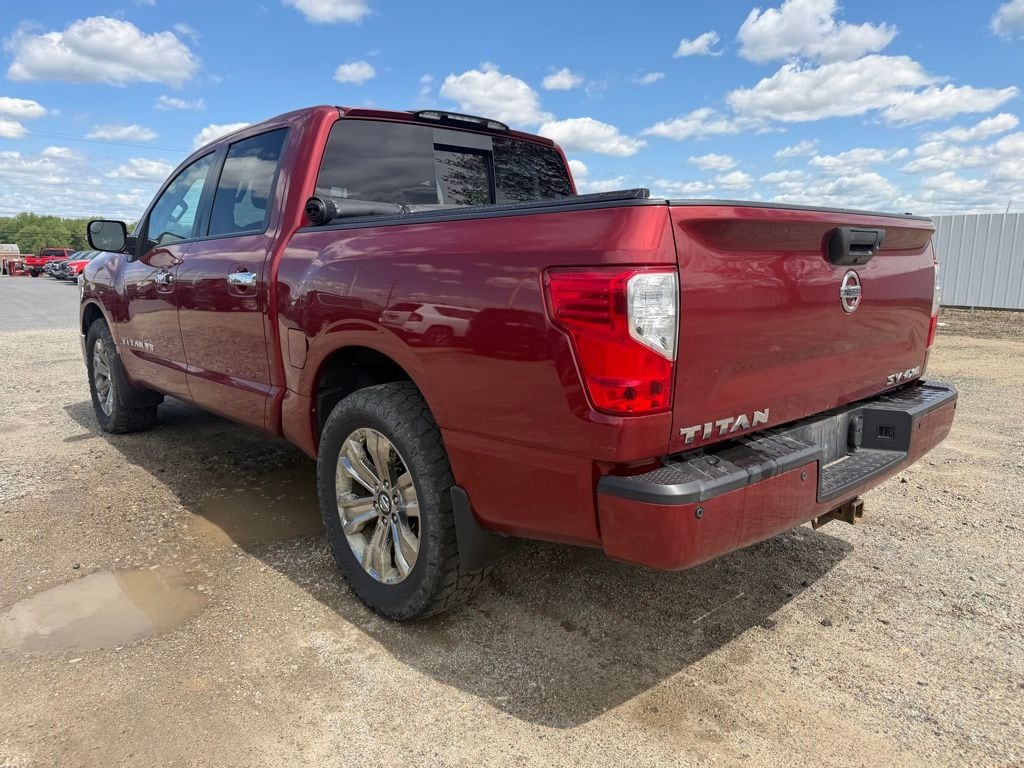 Used 2018 Nissan Titan SV Truck Crew Cab