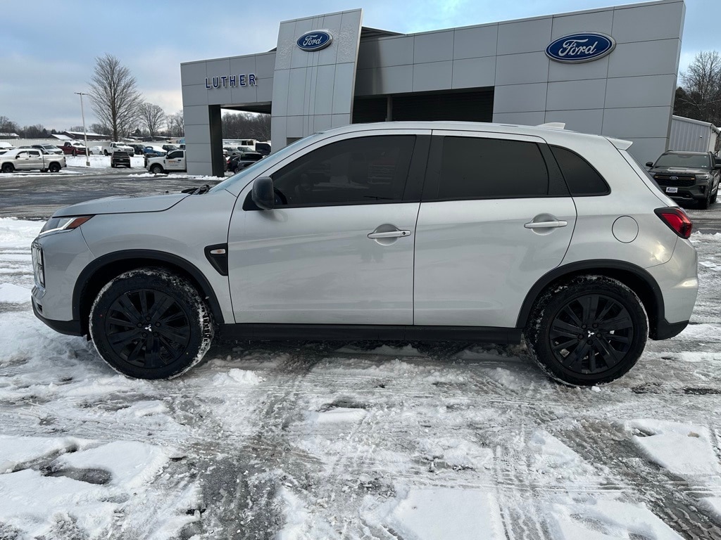 Used 2023 Mitsubishi Outlander Sport 2.0 LE SUV