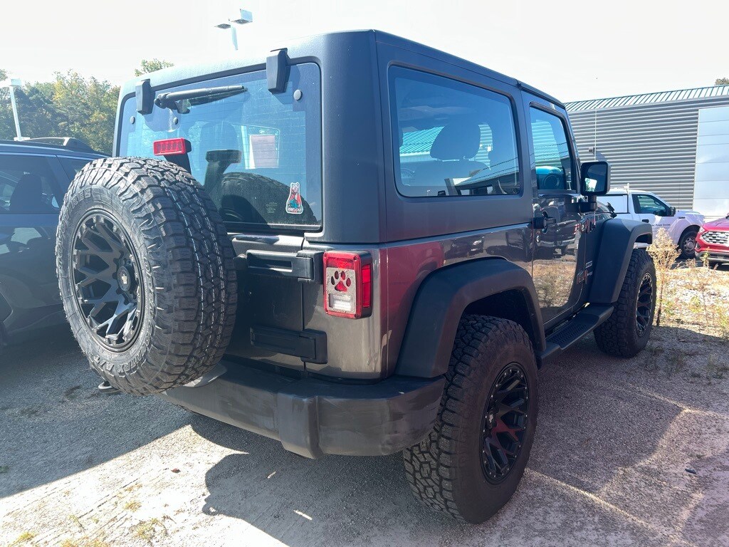 2018 Jeep Wrangler Sport S photo 4