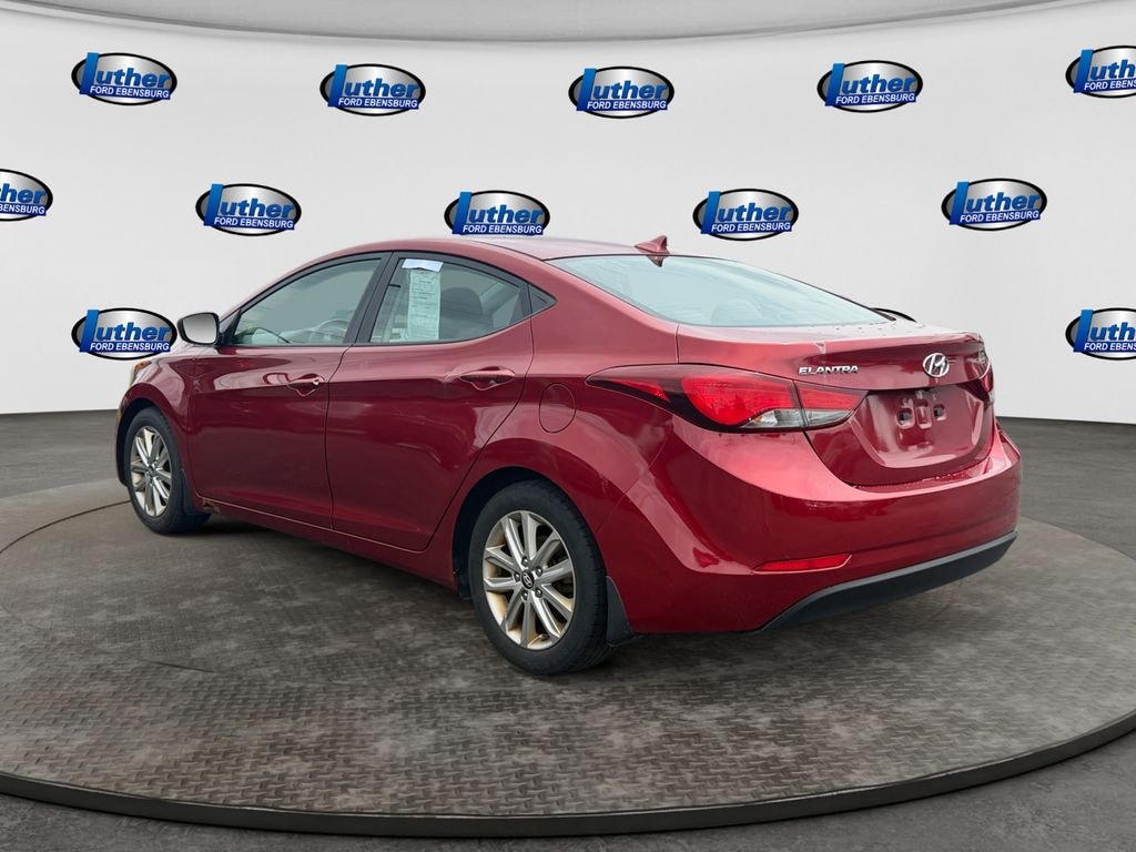 Used 2015 Hyundai Elantra SE Sedan