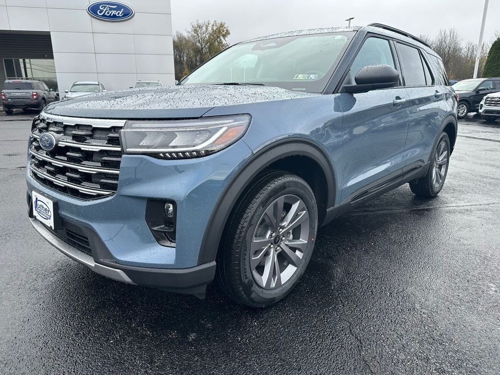 2026 Ford Explorer Active's photo