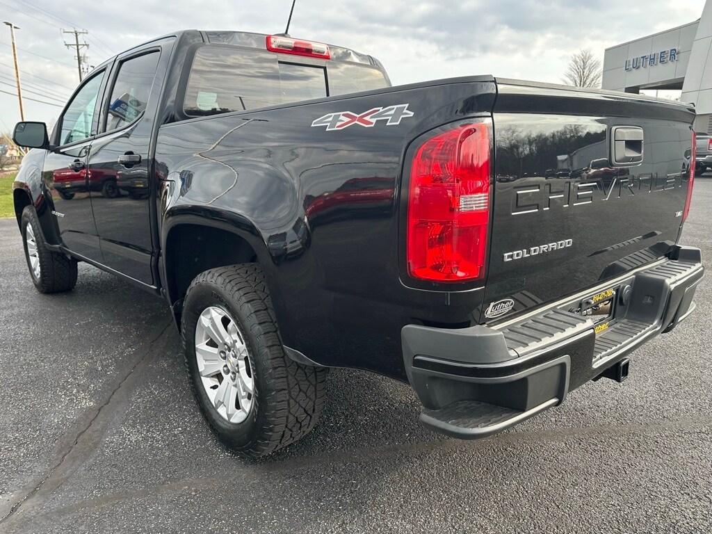 2022 Chevrolet Colorado LT photo 3