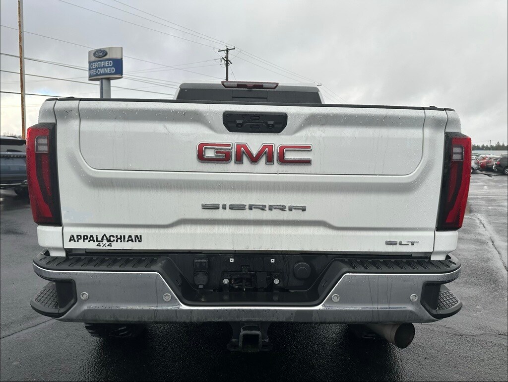 2024 Gmc Sierra 3500 HD SLT photo 4