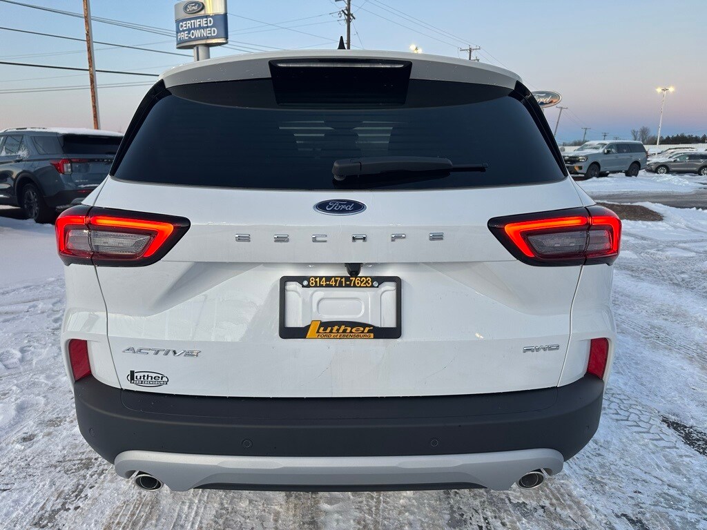 2026 Ford Escape Active photo 4