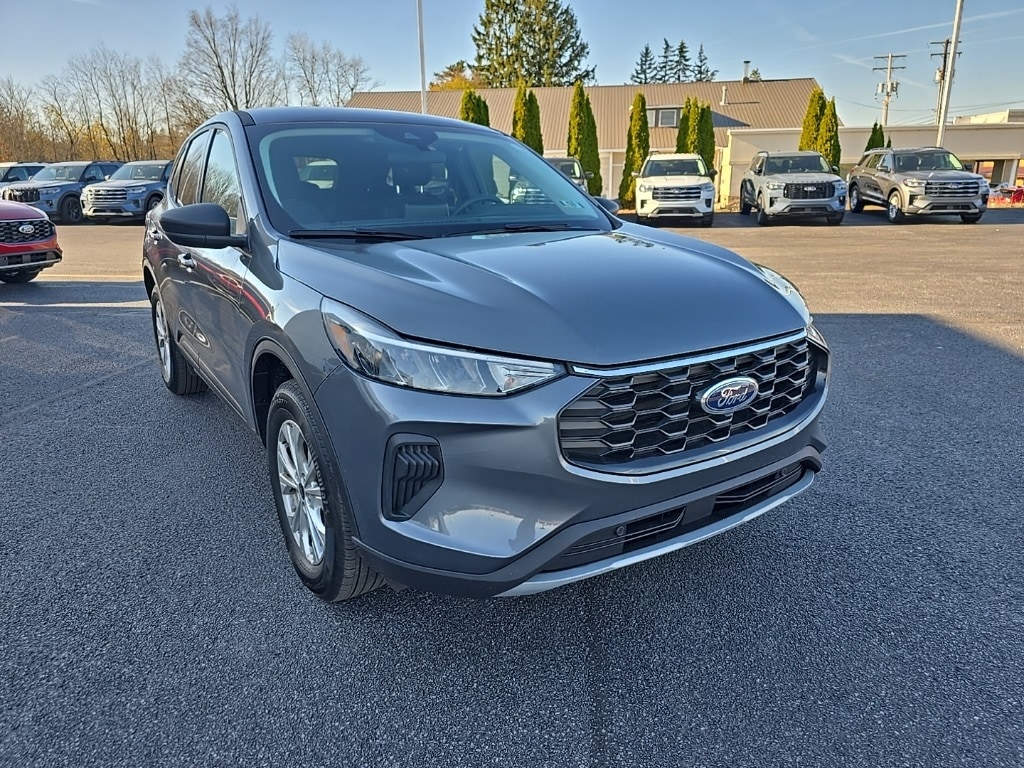 Used 2025 Ford Escape Active SUV