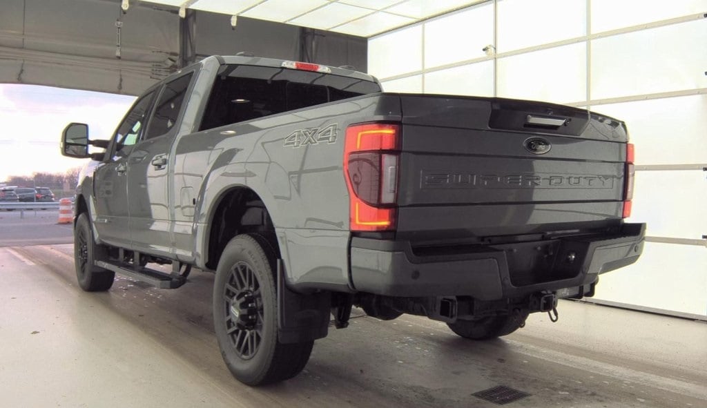 Used 2022 Ford F-250 Lariat Truck Crew Cab