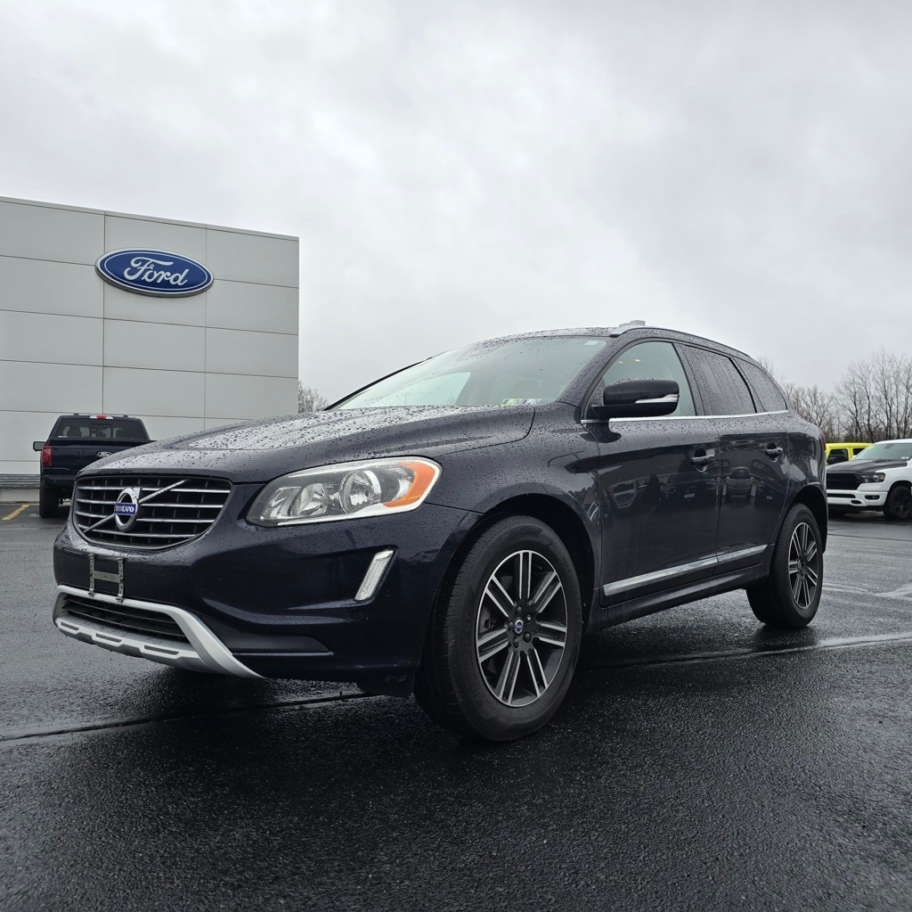 Used 2017 Volvo XC60 T5 Dynamic with VIN YV440MRR4H2128815 for sale in Ebensburg, PA