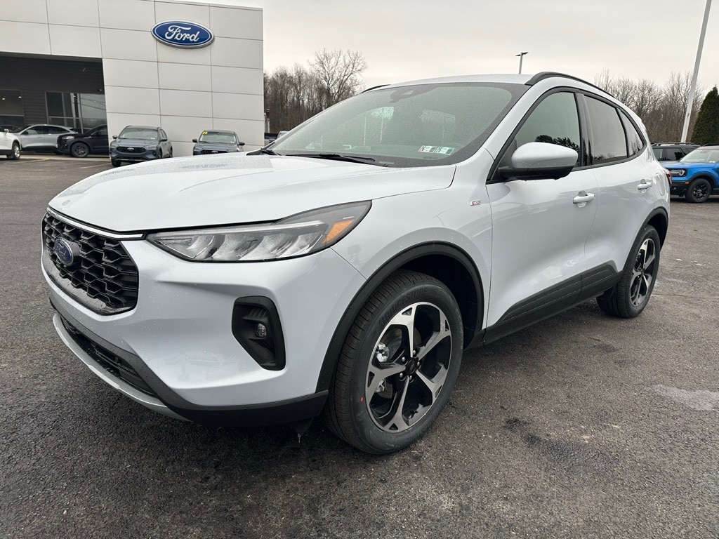2026 Ford Escape ST-Line Select's photo