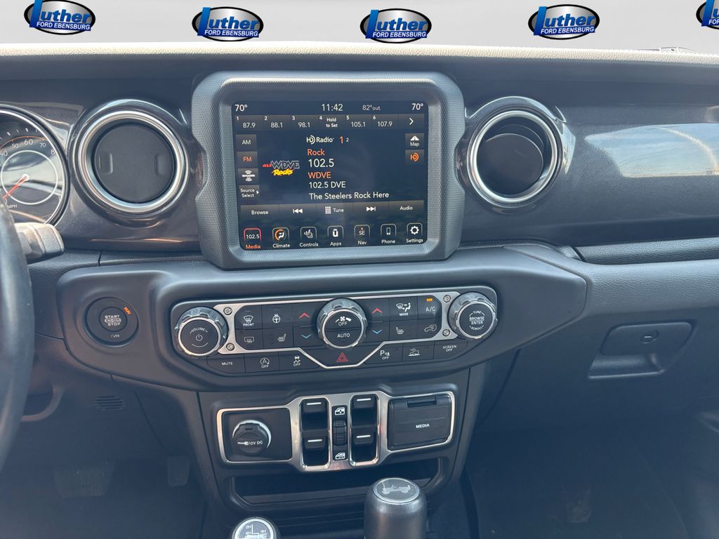 2022 Jeep Wrangler Unlimited Sahara Altitude - Photo 18