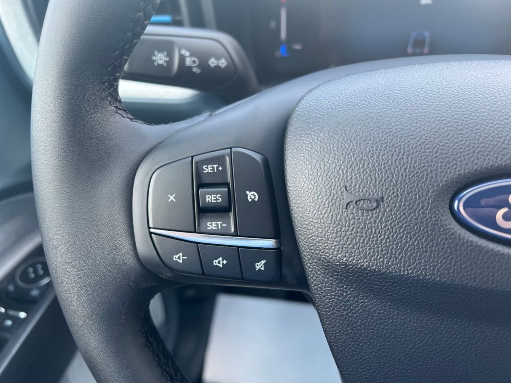 2025 Ford Maverick XLT - Photo 22