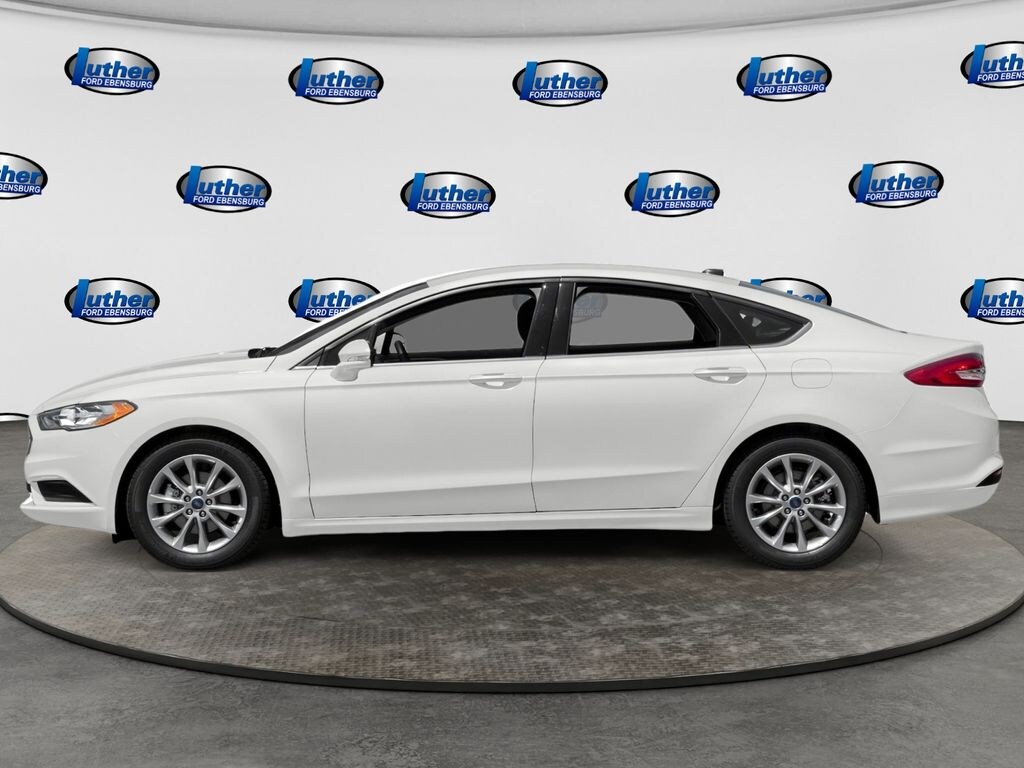 Used 2018 Ford Fusion SE Sedan