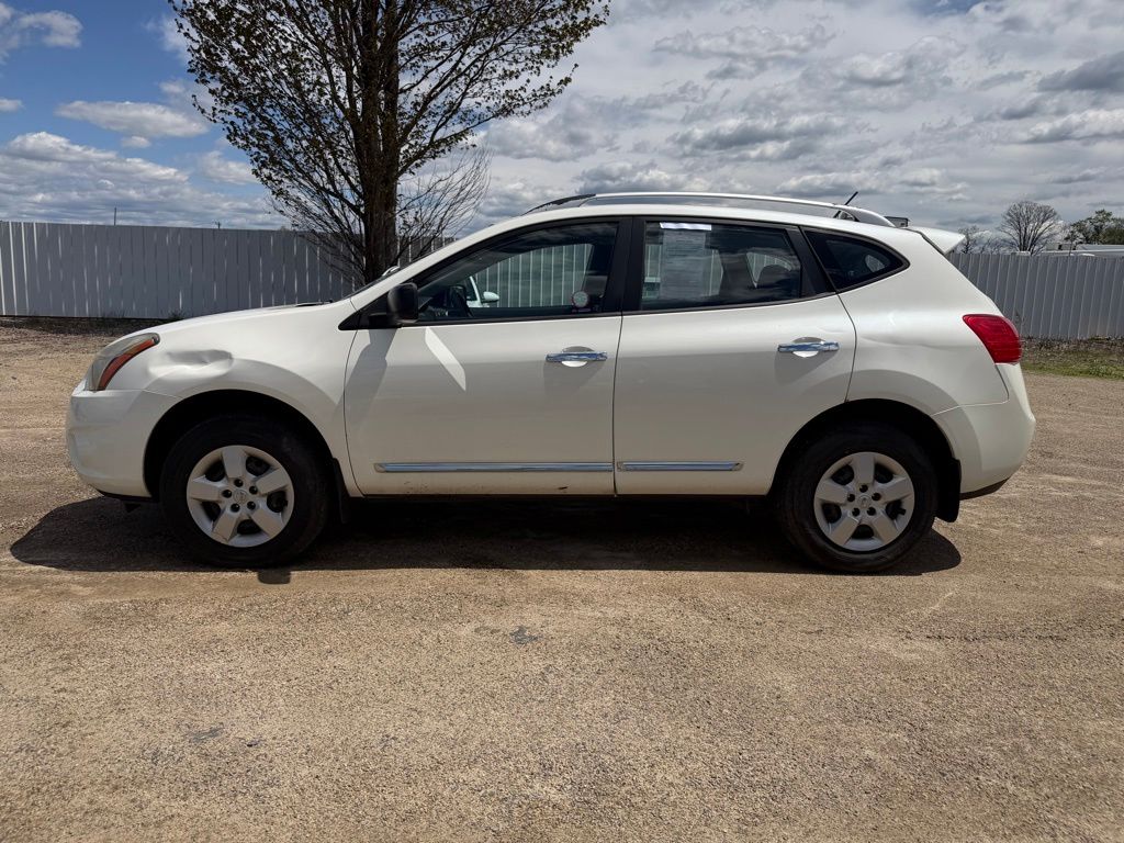 Used 2014 Nissan Rogue Select S with VIN JN8AS5MV8EW711004 for sale in Ebensburg, PA