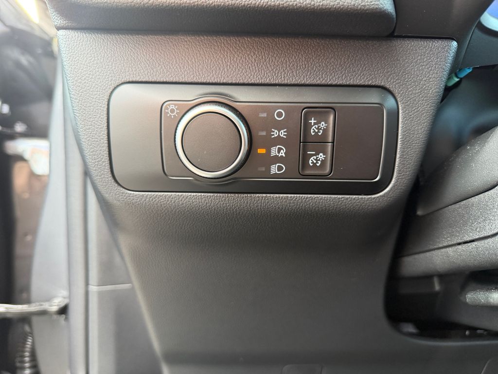 2026 Ford Escape ST-Line - Photo 18