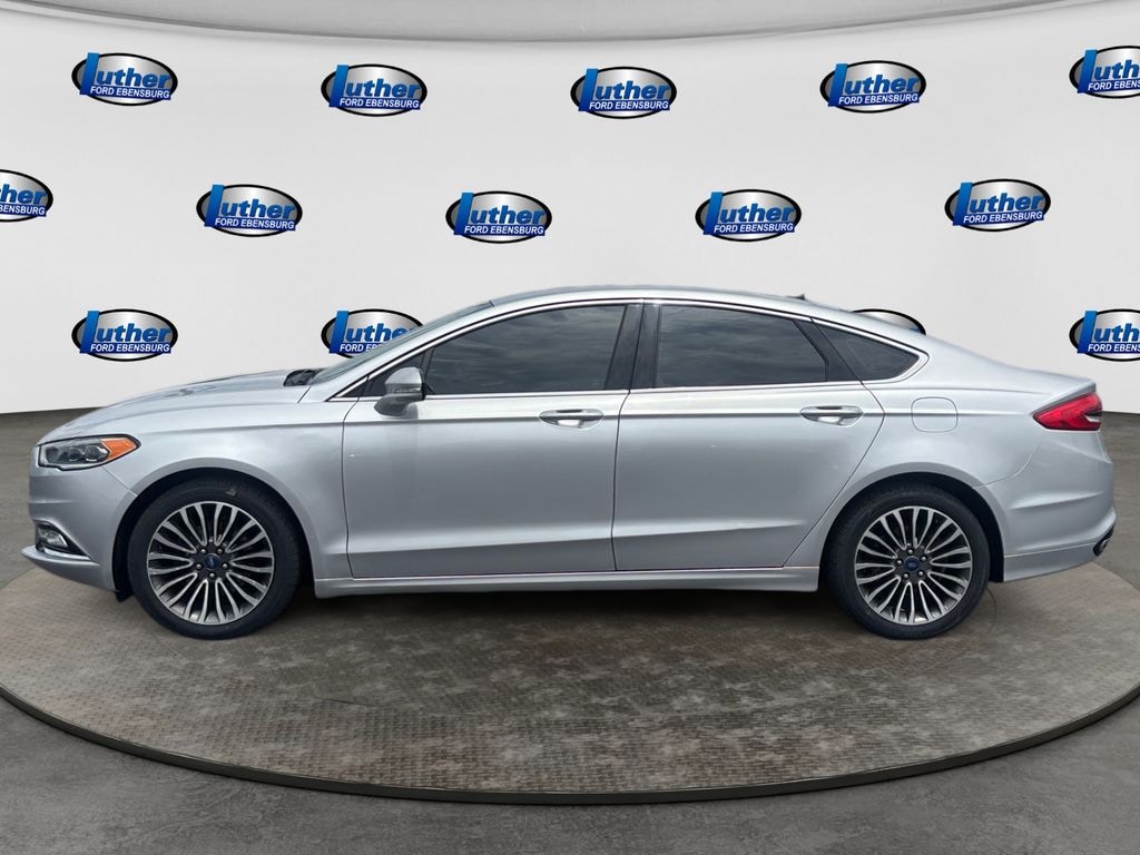 Used 2017 Ford Fusion SE Sedan