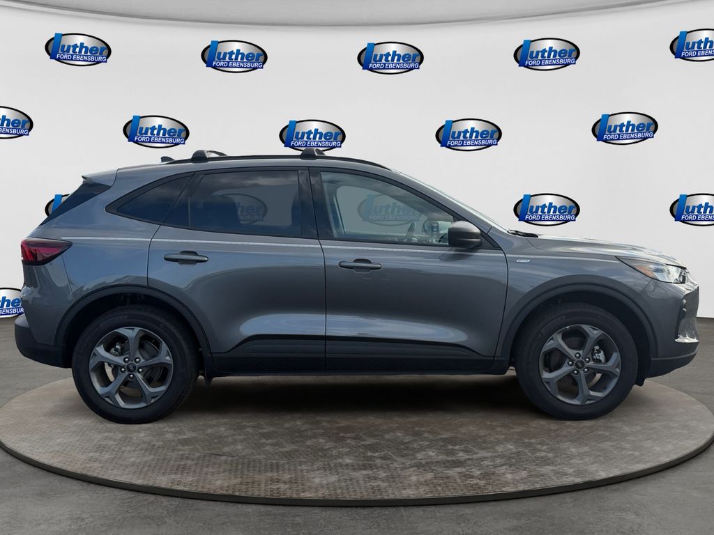 2026 Ford Escape ST-Line - Photo 6