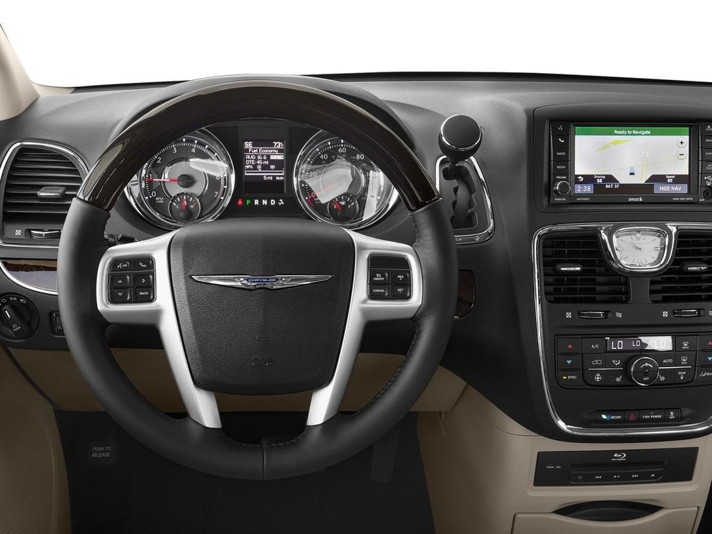 Used 2016 Chrysler Town & Country Limited Van LWB Passenger Van