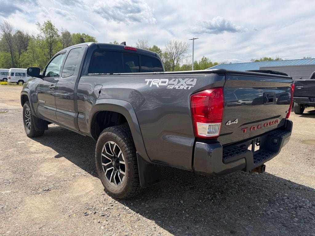 Used 2021 Toyota Tacoma TRD Sport Truck Access Cab