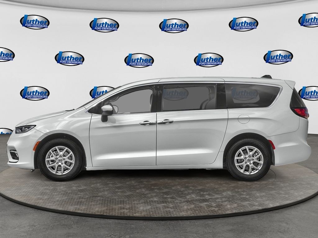 Used 2024 Chrysler Pacifica Touring L Van Passenger Van