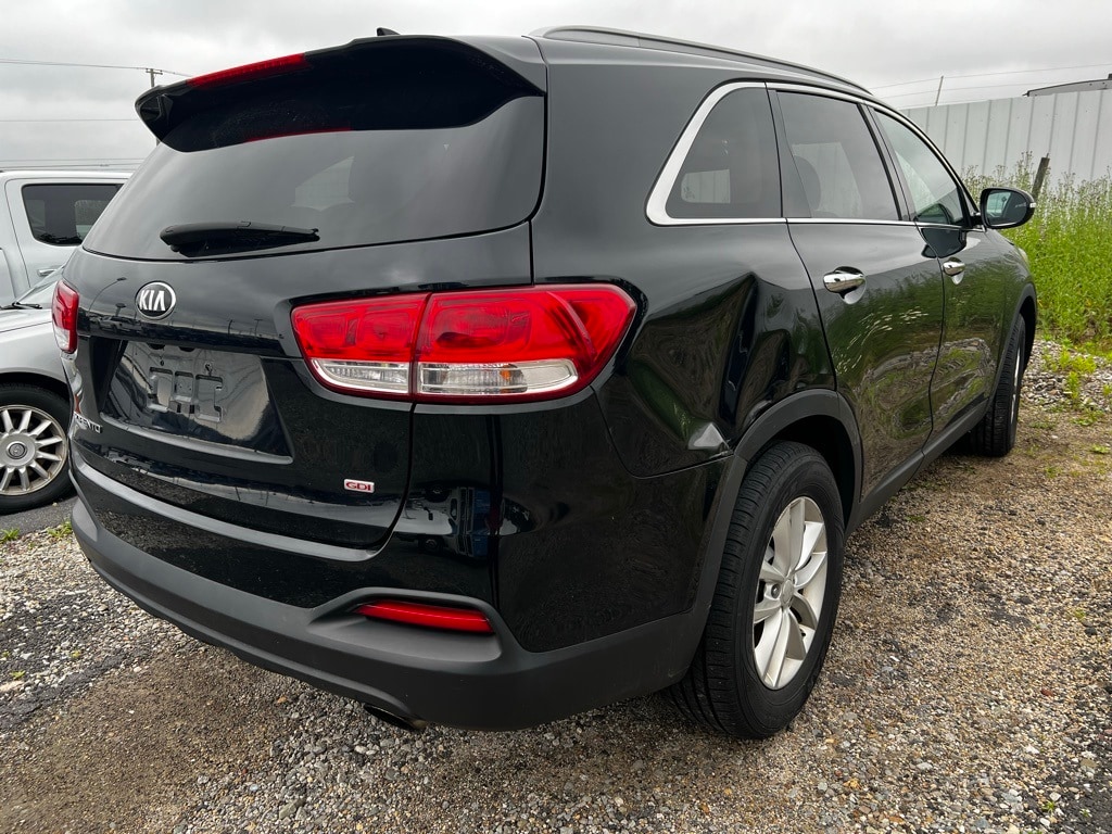 Used 2018 Kia Sorento LX with VIN 5XYPGDA34JG406840 for sale in Ebensburg, PA