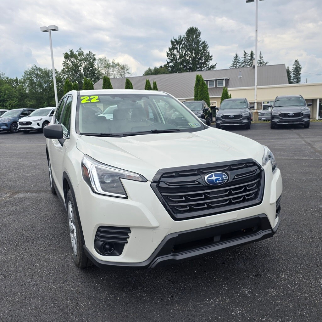 2022 Subaru Forester Base photo 4