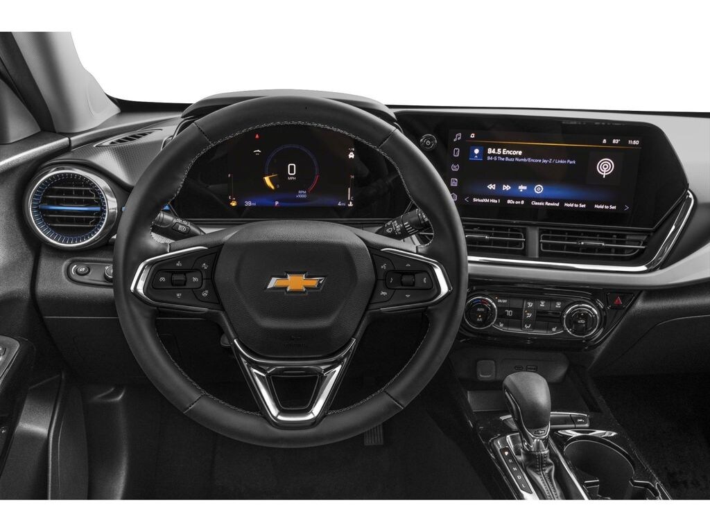 Used 2025 Chevrolet Trax 1RS SUV