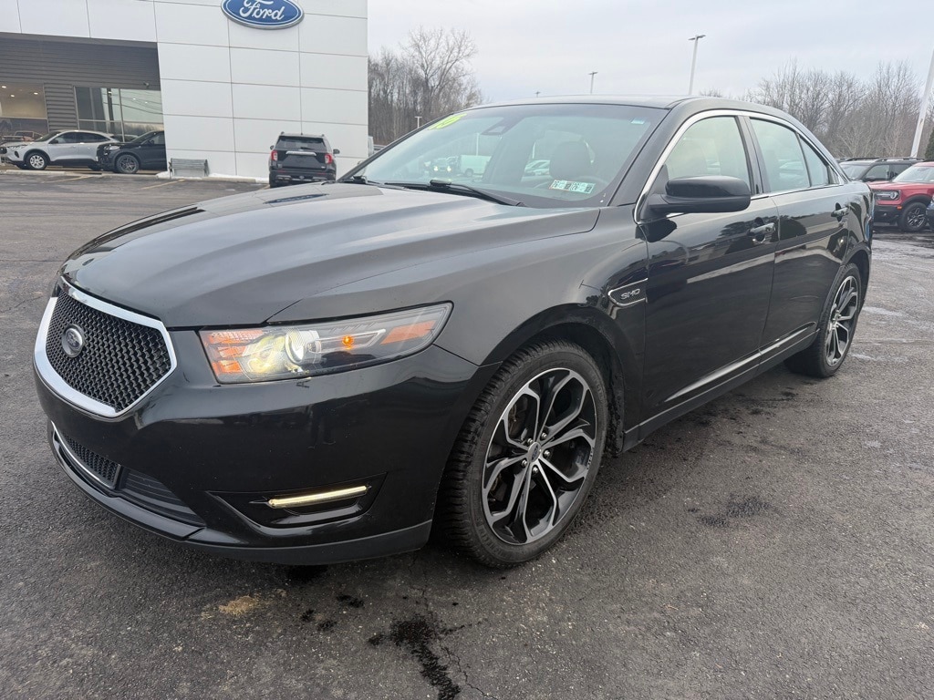 2015 Ford Taurus SHO's photo