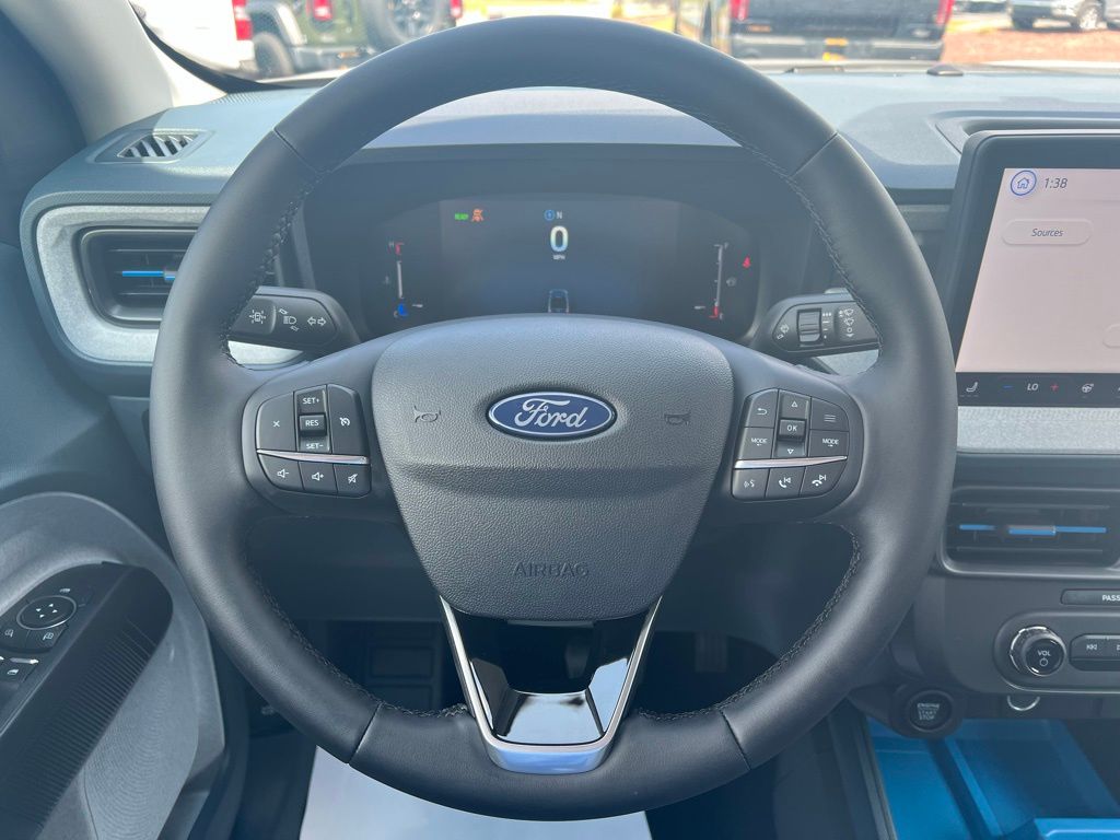 2025 Ford Maverick XLT - Photo 23