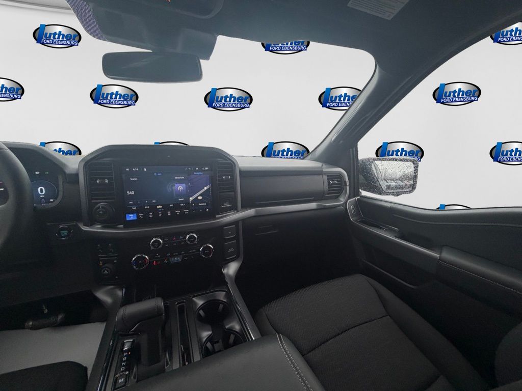 2026 Ford F-150 XLT - Photo 15