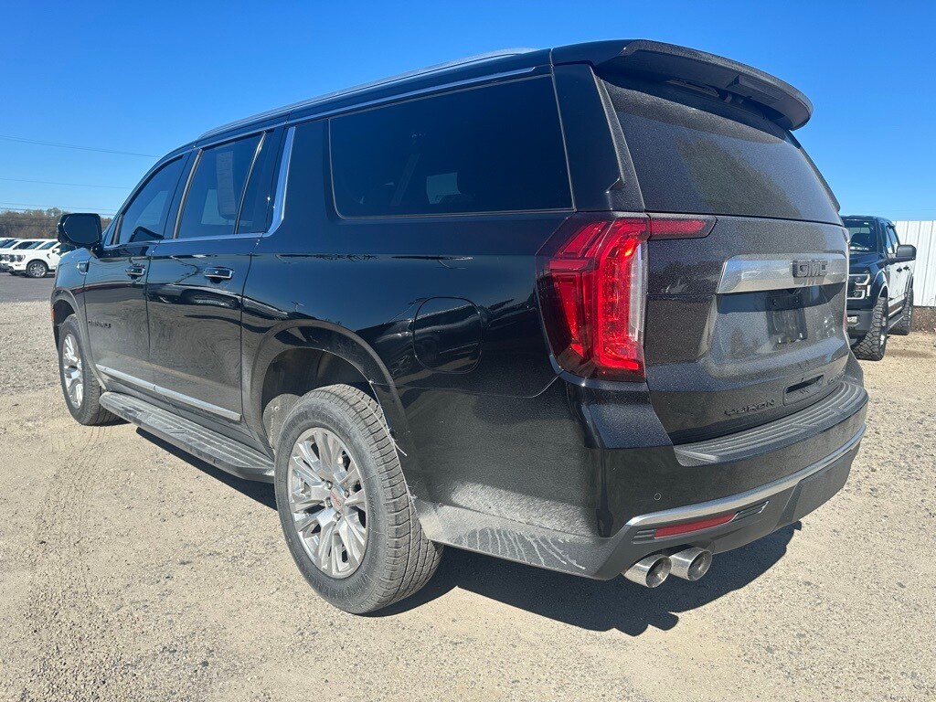 2021 Gmc Yukon XL Denali photo 3