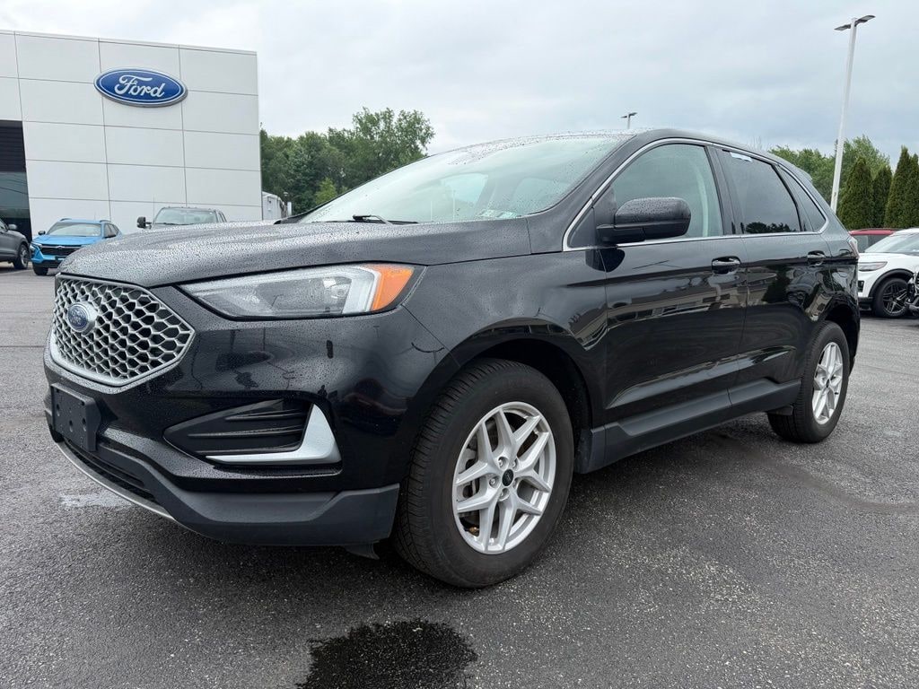 Used 2023 Ford Edge SEL SUV