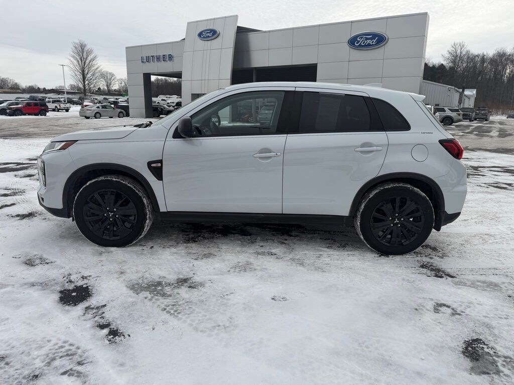 Used 2022 Mitsubishi Outlander Sport 2.0 ES CUV