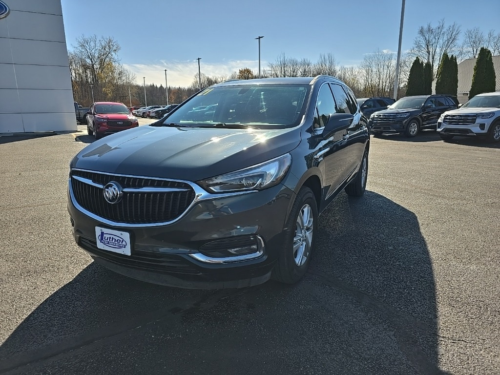 2021 Buick Enclave Essence's photo