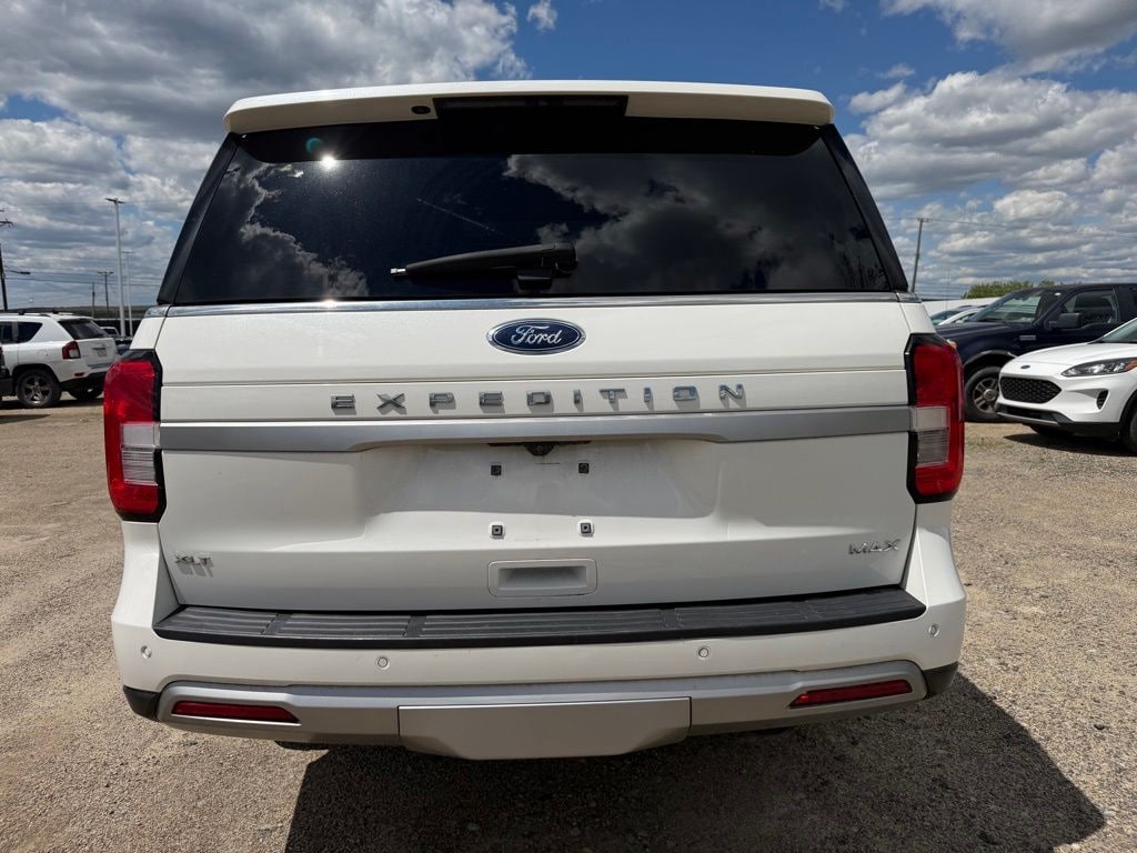 Used 2023 Ford Expedition Max XLT SUV