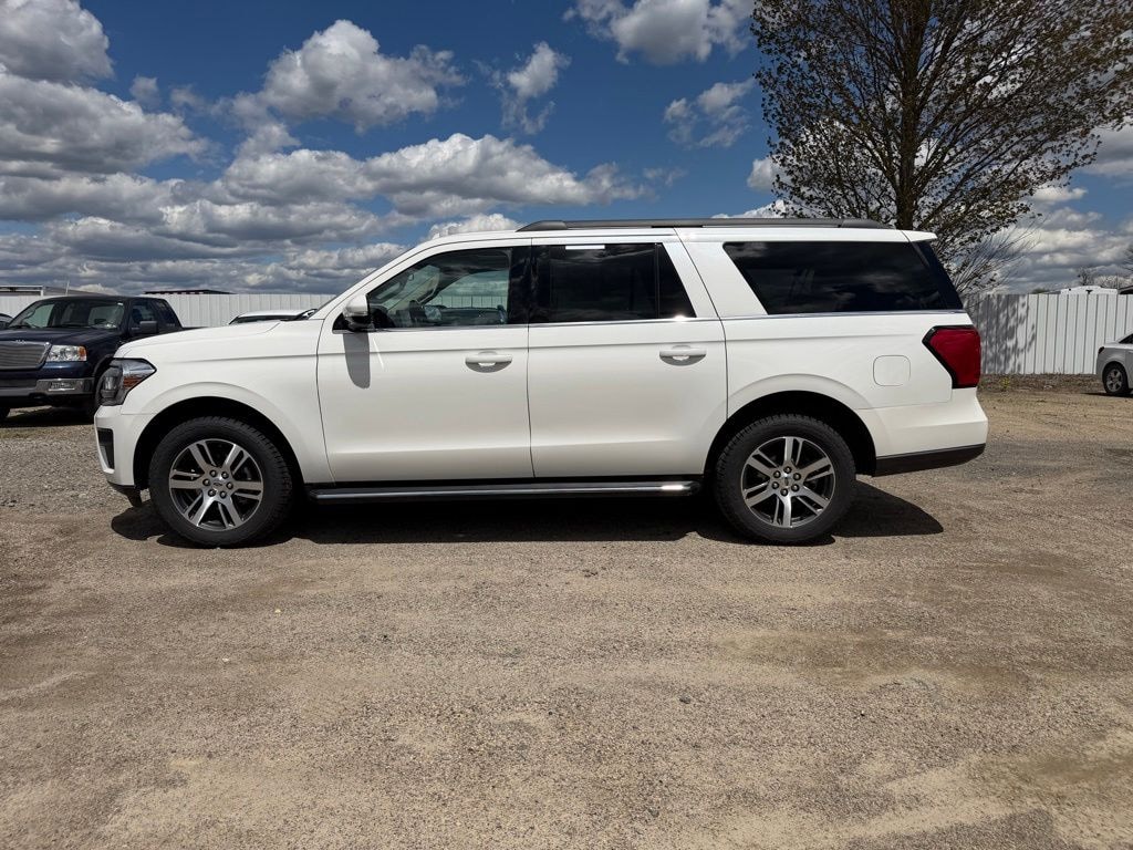Used 2023 Ford Expedition Max XLT SUV