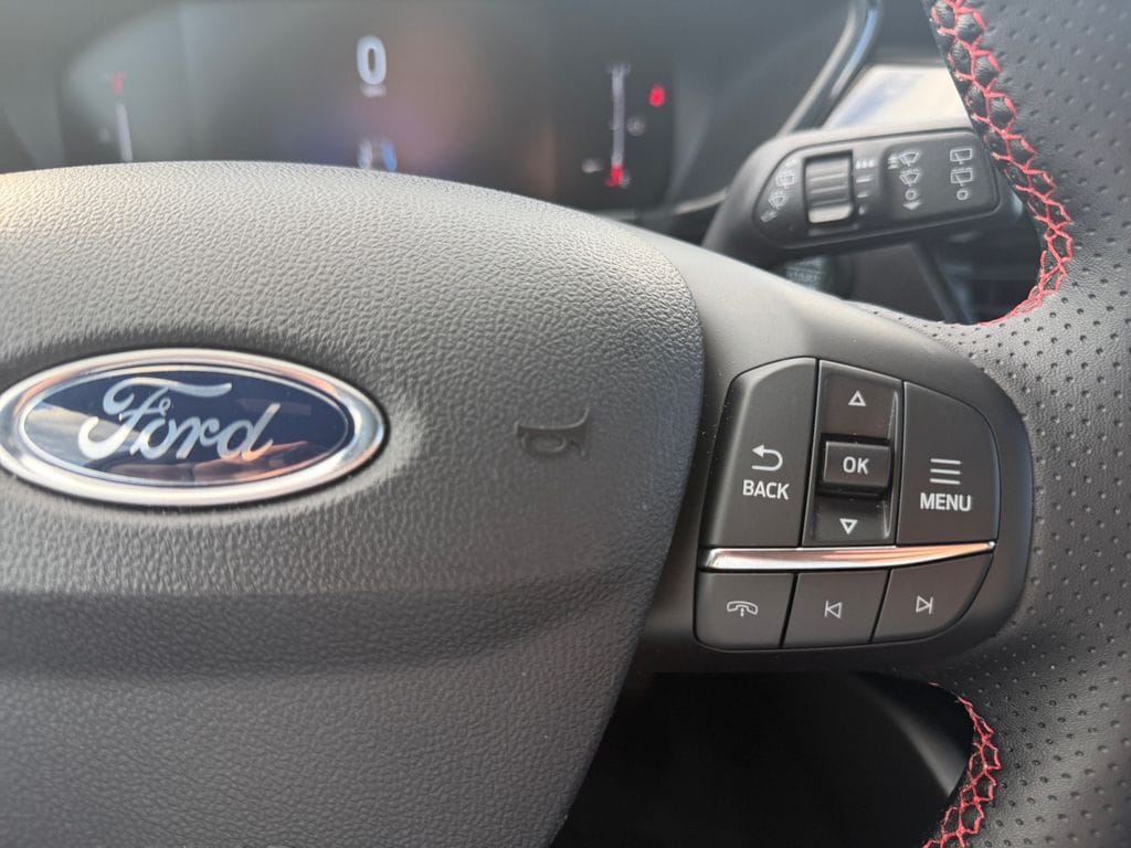 2026 Ford Escape ST-Line - Photo 21