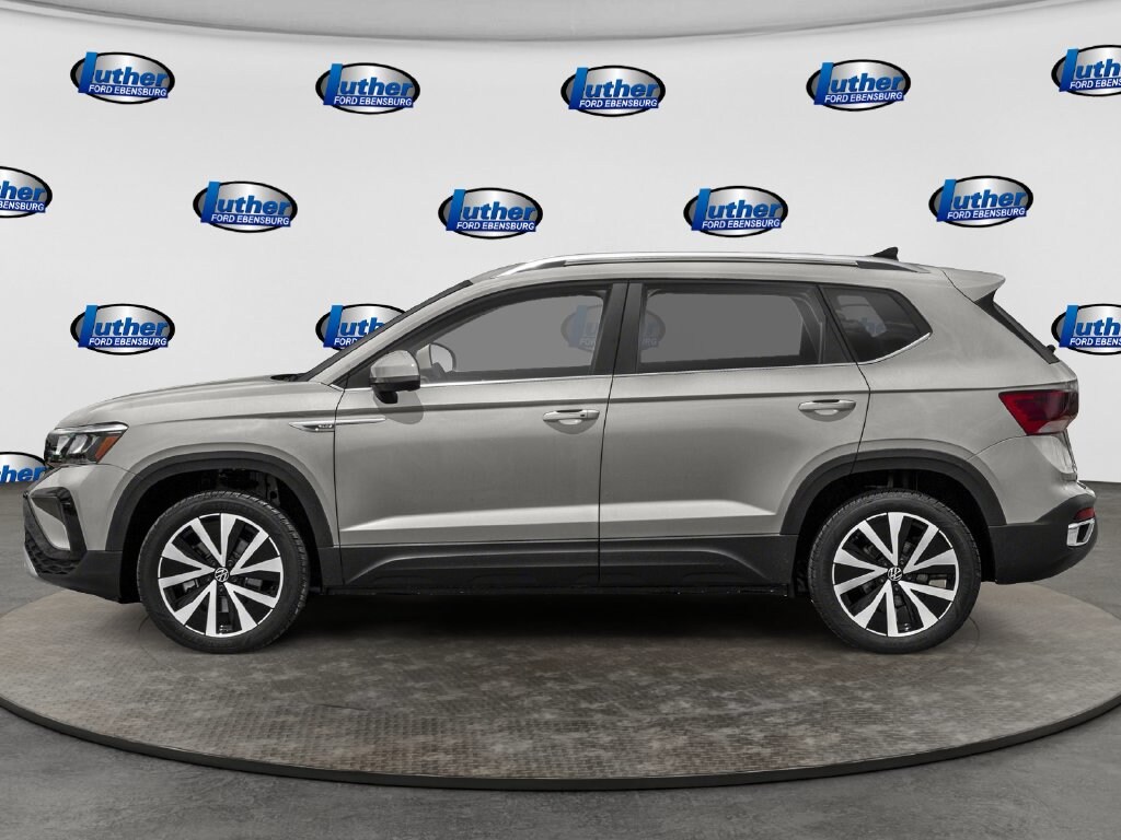 Used 2022 Volkswagen Taos 1.5T SE SUV