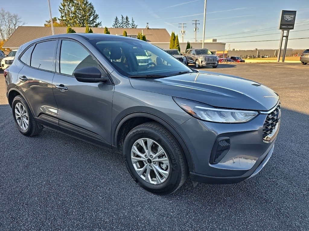 Used 2025 Ford Escape Active SUV
