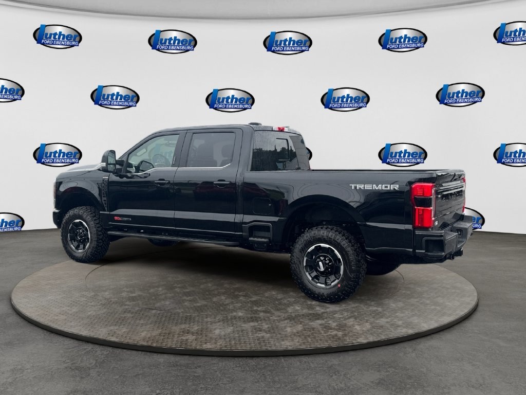 New 2027 Ford F-350 Platinum Truck Crew Cab