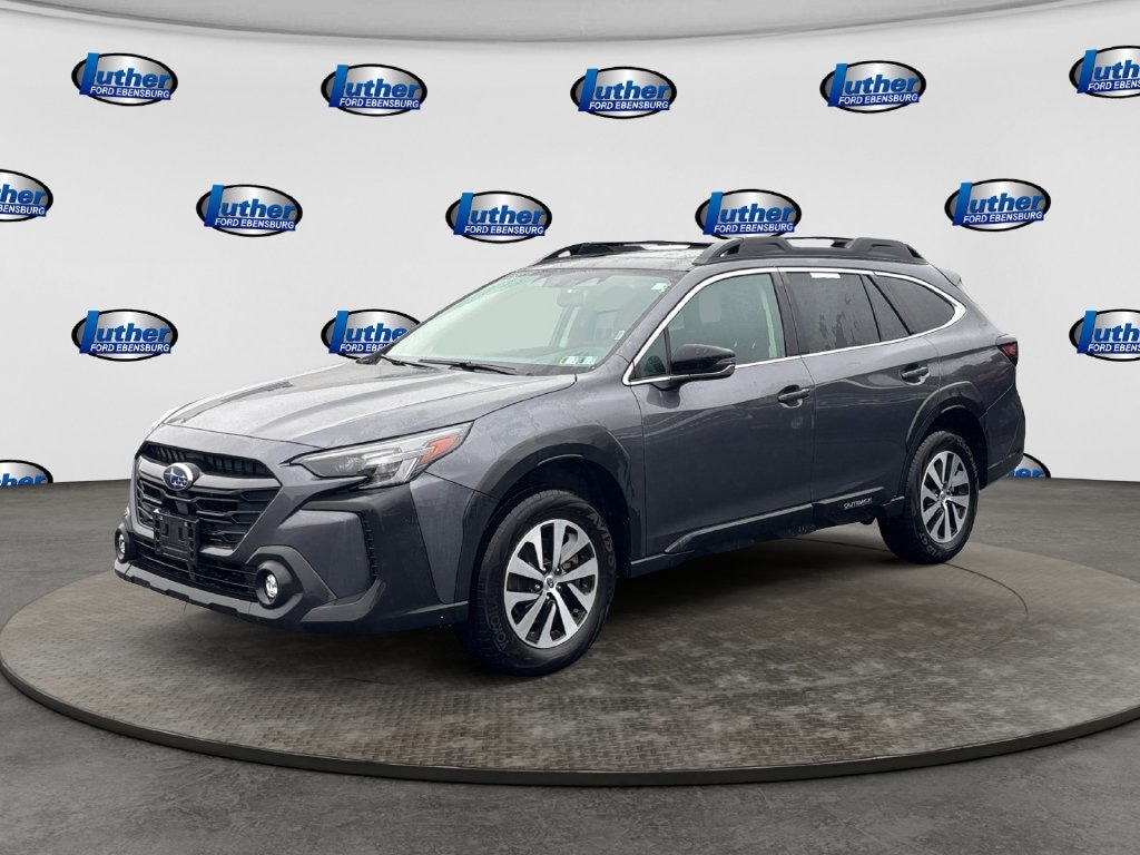 Used 2025 Subaru Outback Premium SUV