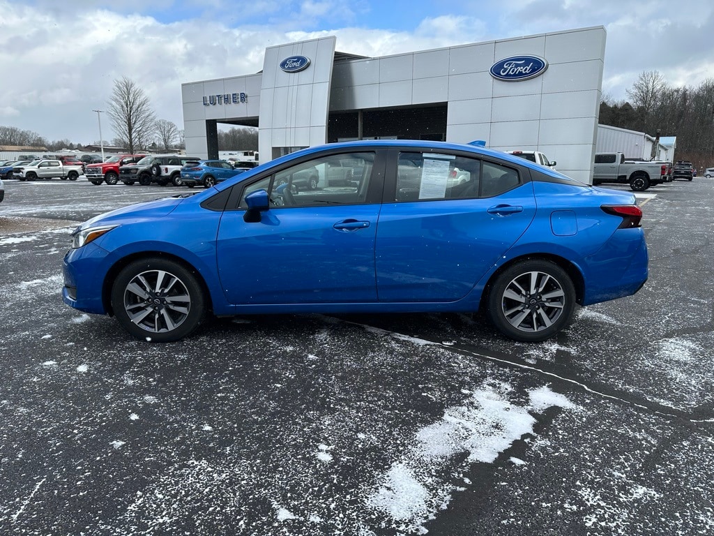 Used 2023 Nissan Versa 1.6 SV Sedan