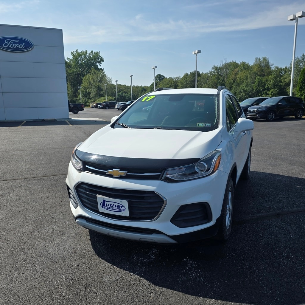 Used 2017 Chevrolet Trax LT with VIN KL7CJPSB3HB134869 for sale in Ebensburg, PA