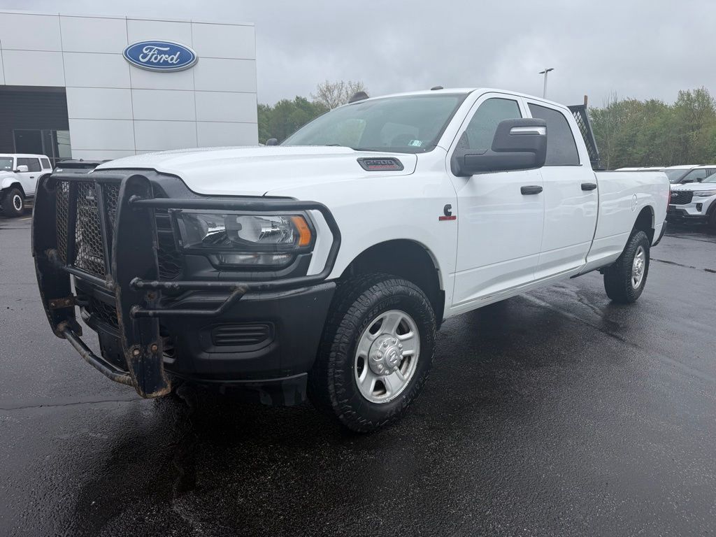 2023 RAM 2500 Tradesman 4X4 Crew Cab LWB's photo