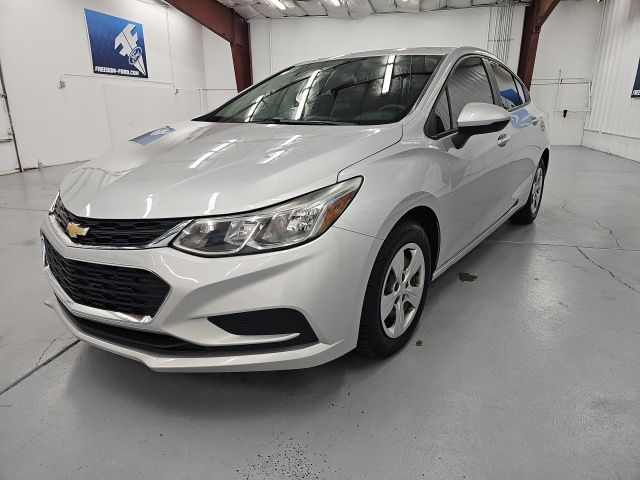 Used 2018 Chevrolet Cruze LS with VIN 1G1BC5SM5J7139491 for sale in Gunnison, UT