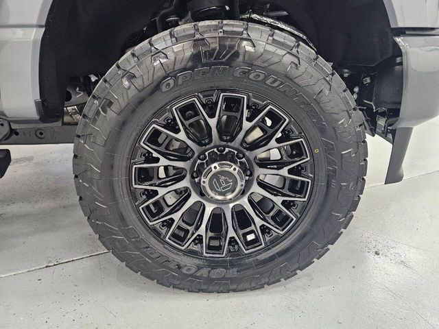 2026 Ford F-350 Super Duty XLT - Photo 34